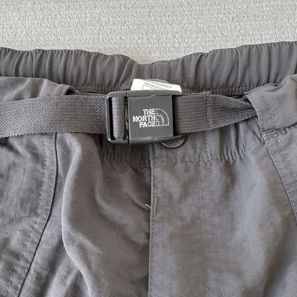 The North Face Paramount Peak Active AU2C Mens XL Short Gray Convertible Pants
